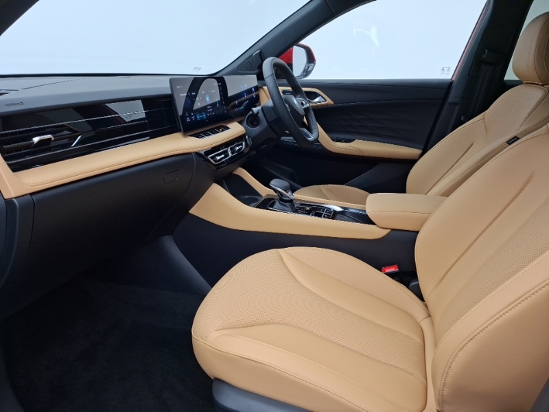 MG HS 1.5 T-gdi Hybrid Trophy NA26YCV Red #5