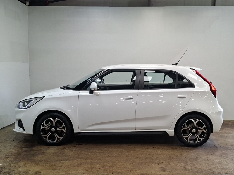 MG MG3 1.5 Vti-tech Exclusive Navigation White #4
