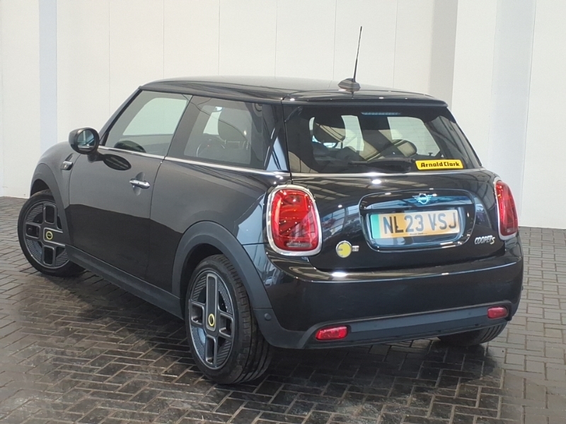 Mini Hatch 135Kw Cooper S Level 2 33Kwh NL23VSJ Black #2