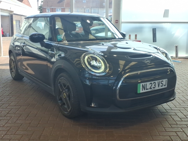 Mini Hatch 135Kw Cooper S Level 2 33Kwh NL23VSJ Black