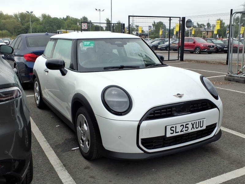 Mini Hatch 1.5 C Classic SL25XUU White