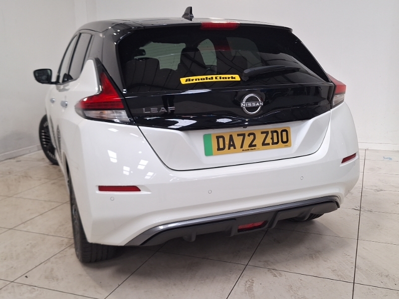 Nissan Leaf 110Kw N-connecta 39Kwh DA72ZDO White #2