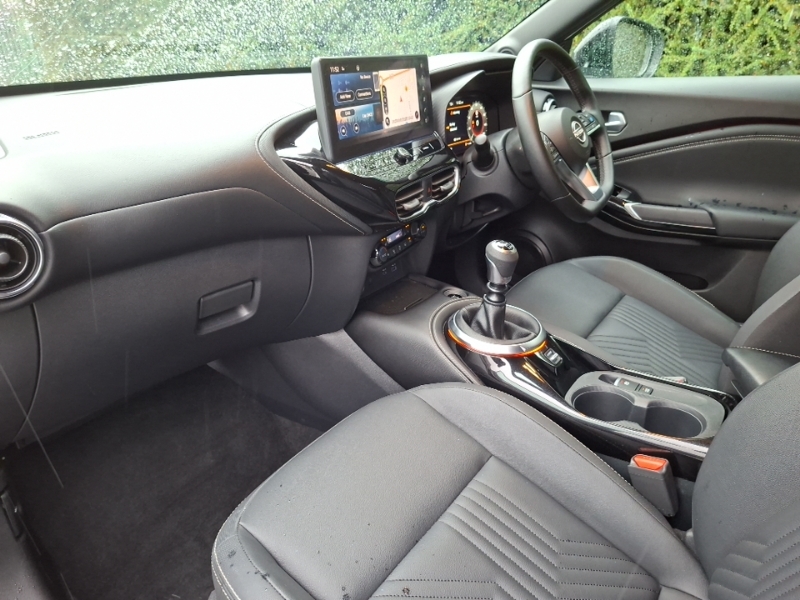 Nissan Juke 1.0 Dig-t Tekna SL25ZXS White #5