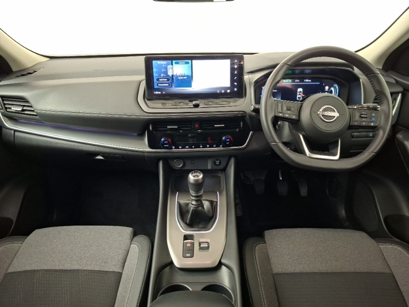 Nissan Qashqai 1.3 Dig-t Mh N-connecta Glass Roof SL75FZX Black #3