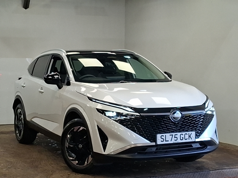 Nissan Qashqai 1.3 Dig-t Mh N-connecta Glass Roof White