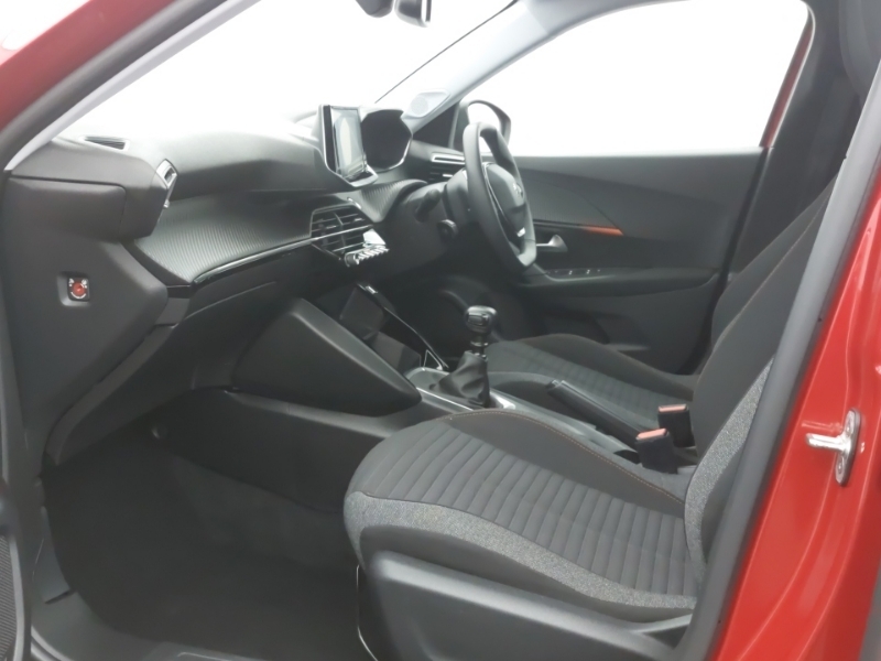 Peugeot 2008 1.2 Puretech Active Premium SM22JXZ Red #5