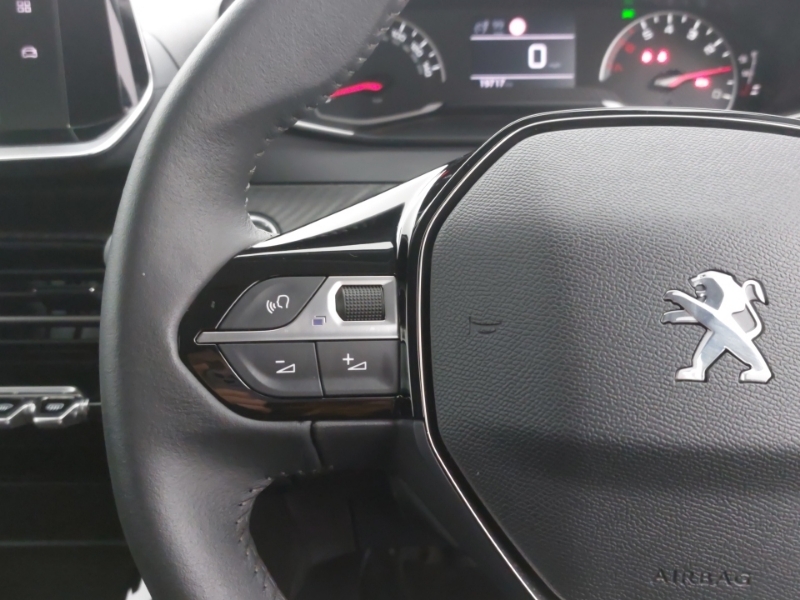Peugeot 2008 1.2 Puretech 130 Gt Red #12