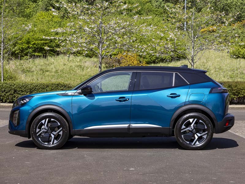 Peugeot e-2008 115Kw Gt 54Kwh SB26NXW Blue #4