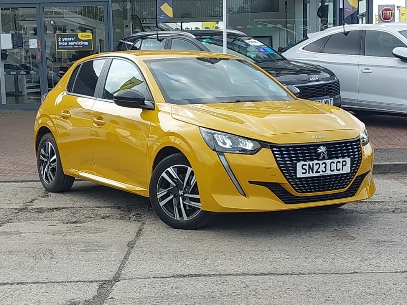 Peugeot 208 1.2 Puretech 100 Active Premium Eat8 Yellow