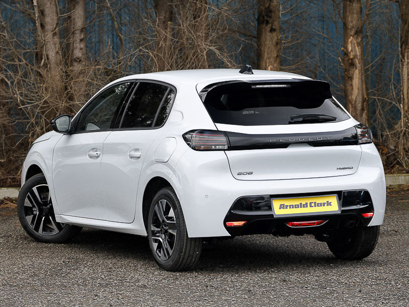 Peugeot 208 1.2 Hybrid 110 Allure E-dsc6 SH26BNB White #2