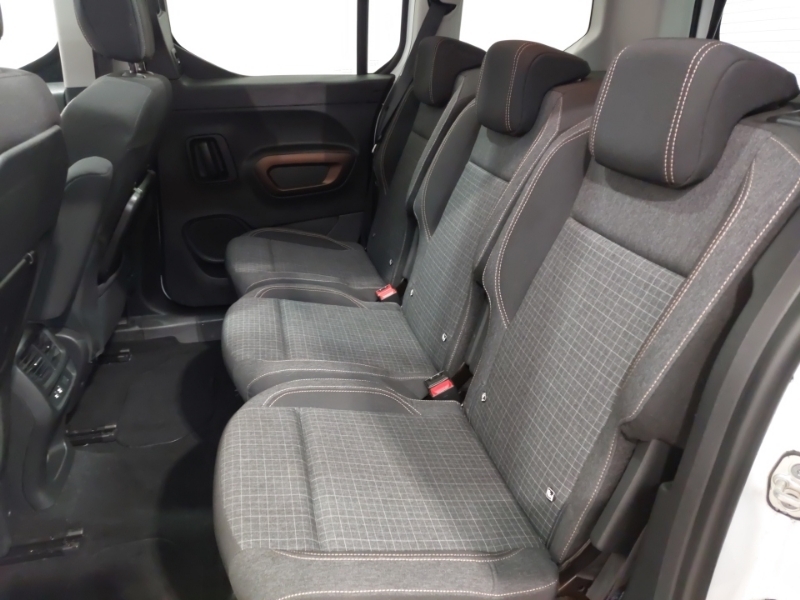 Peugeot Rifter 1.5 Bluehdi 130 Gt Line SX19JLU White #6