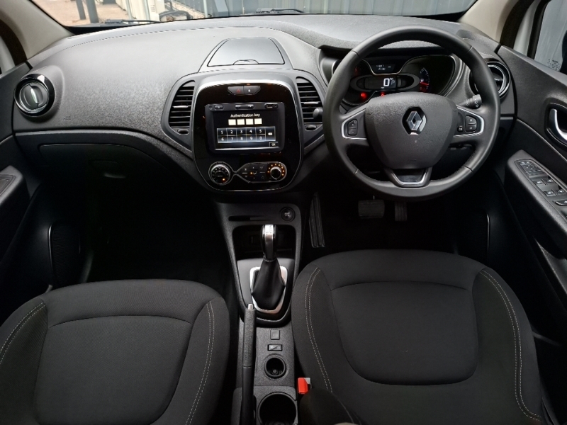 Renault Captur 1.5 Dci 90 Iconic Edc HS19ETX Black #3