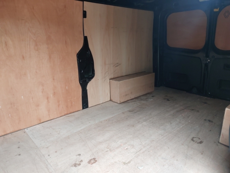 Renault Trafic Ll30 Blue Dci 130 Advance Van SH24LLM Black #6