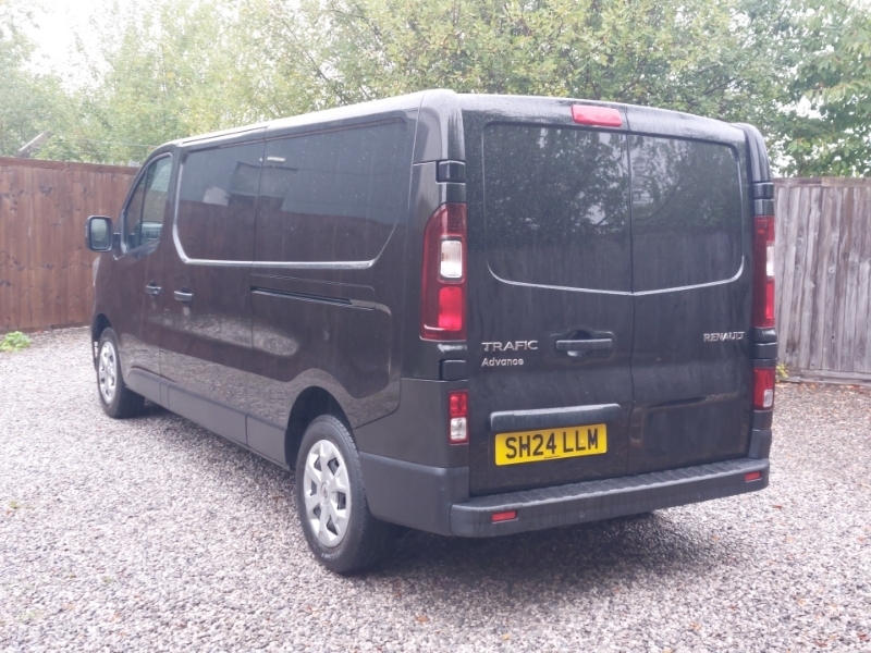 Renault Trafic Ll30 Blue Dci 130 Advance Van SH24LLM Black #2
