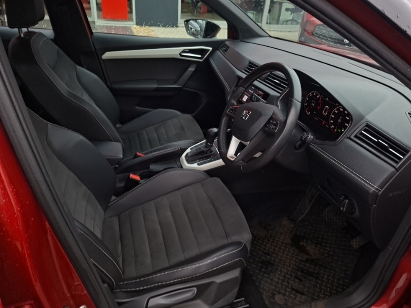 Seat Arona 1.0 Tsi 115 Xcellence Lux Ez Dsg YM69JYJ Red #5