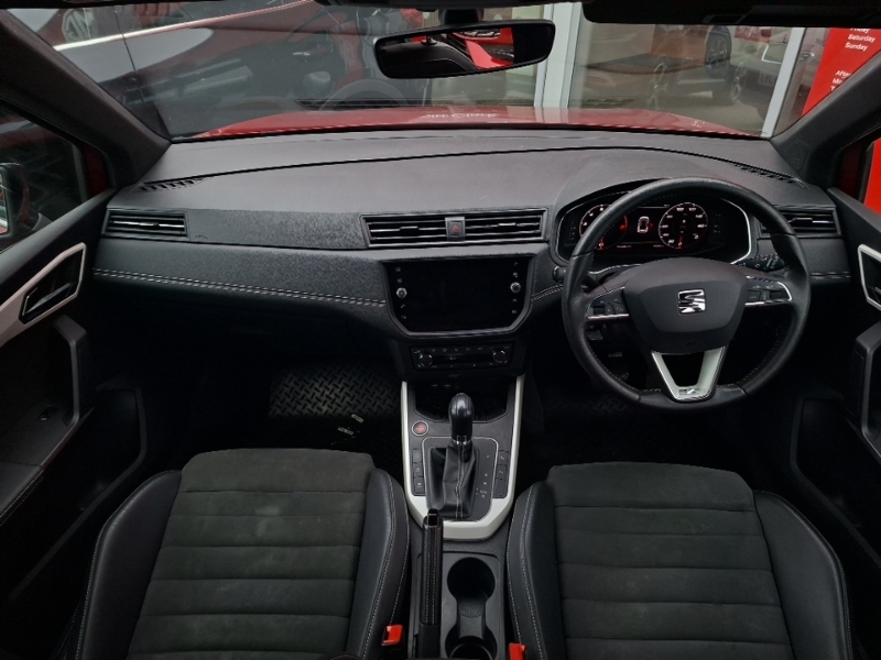 Seat Arona 1.0 Tsi 115 Xcellence Lux Ez Dsg YM69JYJ Red #3
