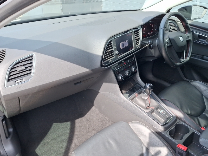 Seat Leon 1.5 Tsi Evo Fr Sport Ez KY19JFS Black #5