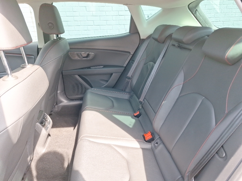 Seat Leon 1.5 Tsi Evo Fr Sport Ez KY19JFS Black #6