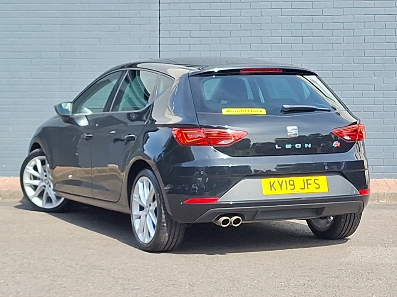 Seat Leon 1.5 Tsi Evo Fr Sport Ez KY19JFS Black #2