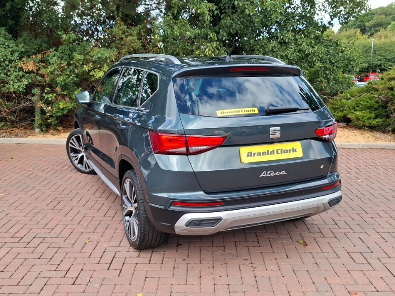Seat Ateca 2.0 Tdi 150 Xperience Lux Dsg 4Drive KE23BPX Green #2