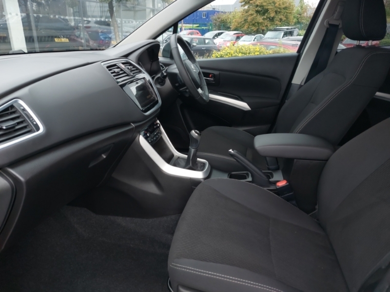 Suzuki SX4 S Cross 1.0 Boosterjet Sz-t AU19LYX Silver #5