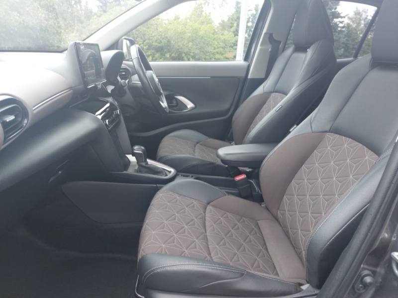 Toyota Yaris Cross 1.5 Hybrid Excel Cvt Panoramic Roof DS23WVK Grey #5