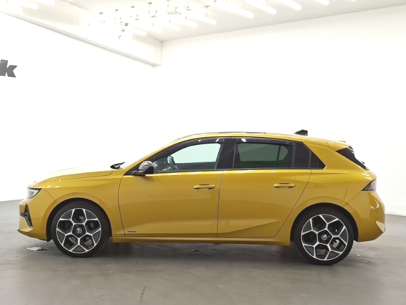 Vauxhall Astra 1.5 Turbo D Ultimate CP23RXH Yellow #4