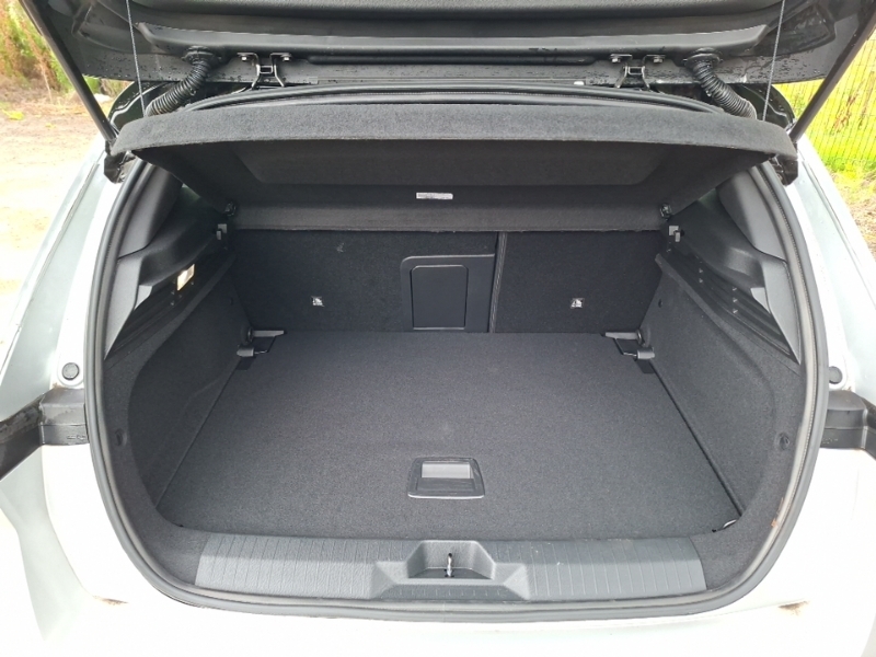 Vauxhall Astra Automatic Silver #17