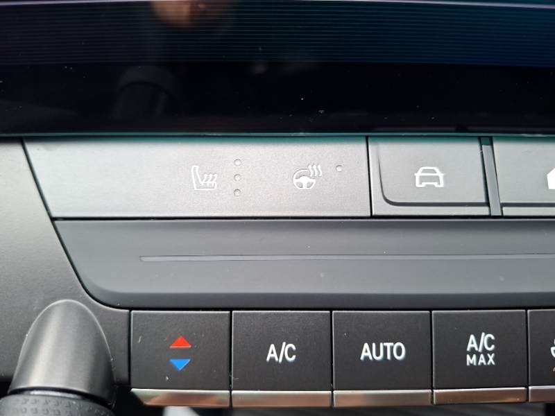 Vauxhall Astra Automatic Silver #16