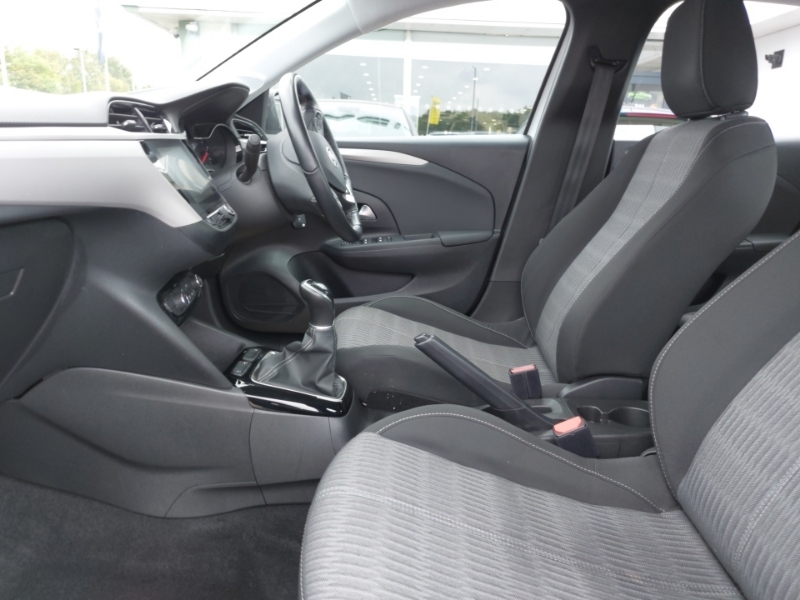 Vauxhall Corsa 1.2 Design SA72KXF White #5