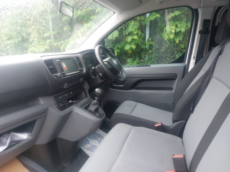 Vauxhall Vivaro 1.5 Turbo D 120Ps Edition L CN70ARX White #5