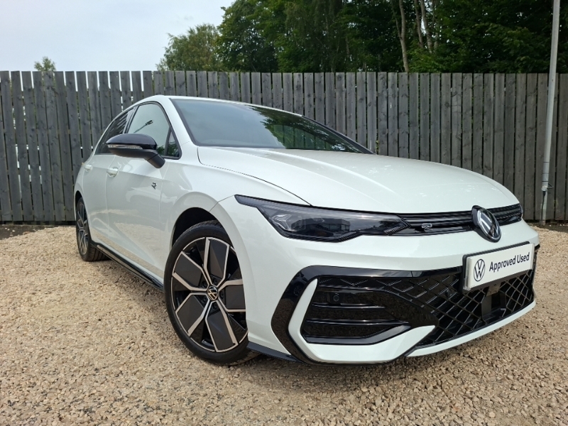 Volkswagen Golf 1.5 Tsi 150 Black Edition White