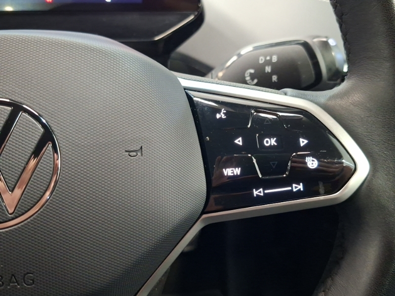 Volkswagen ID.5 Tech White #13