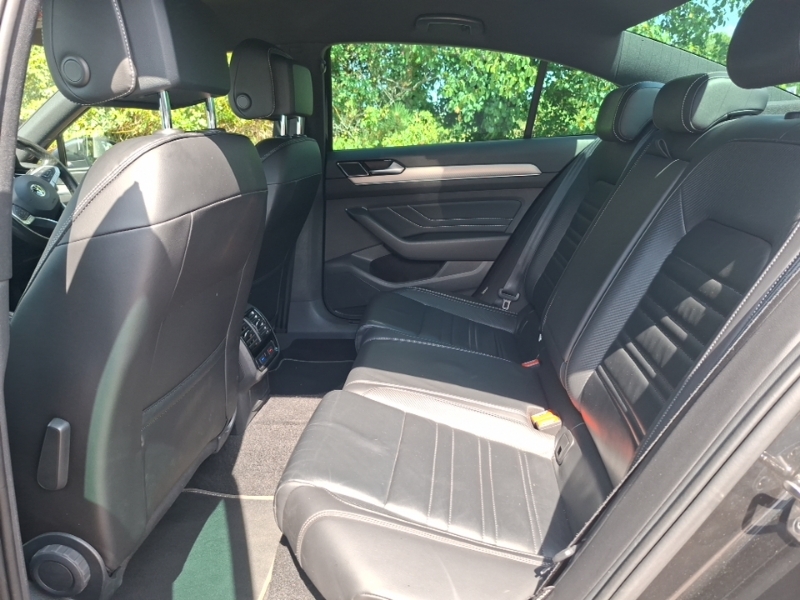 Volkswagen Passat 2.0 Tdi Scr 190 R-line Dsg OE69WYO Grey #6