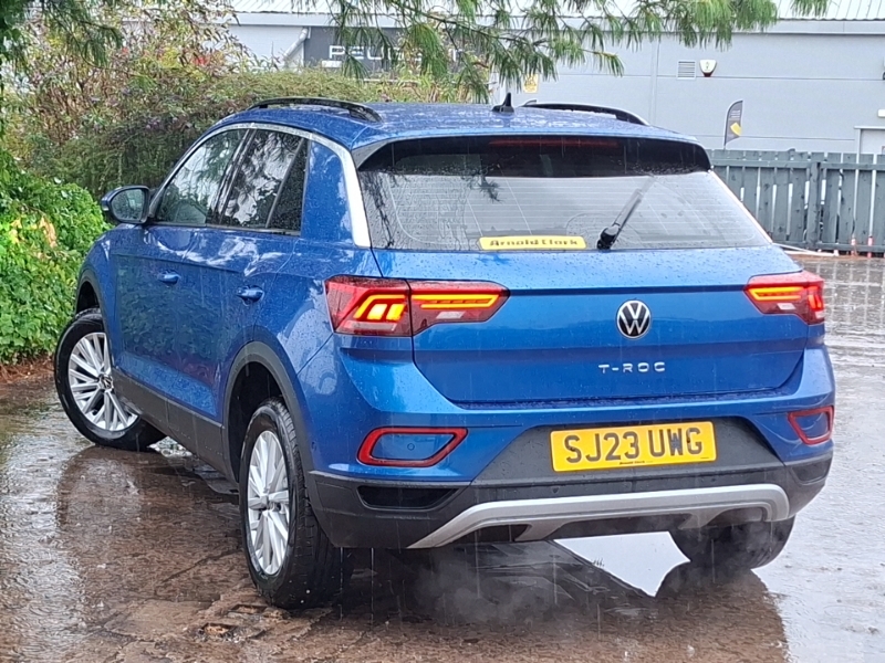 Volkswagen T-Roc 1.5 Tsi Life SJ23UWG Blue #2