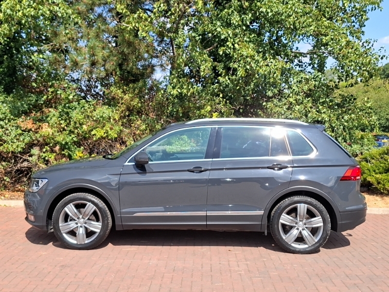 Volkswagen Tiguan 1.5 Tsi Evo 130 Match Grey #4