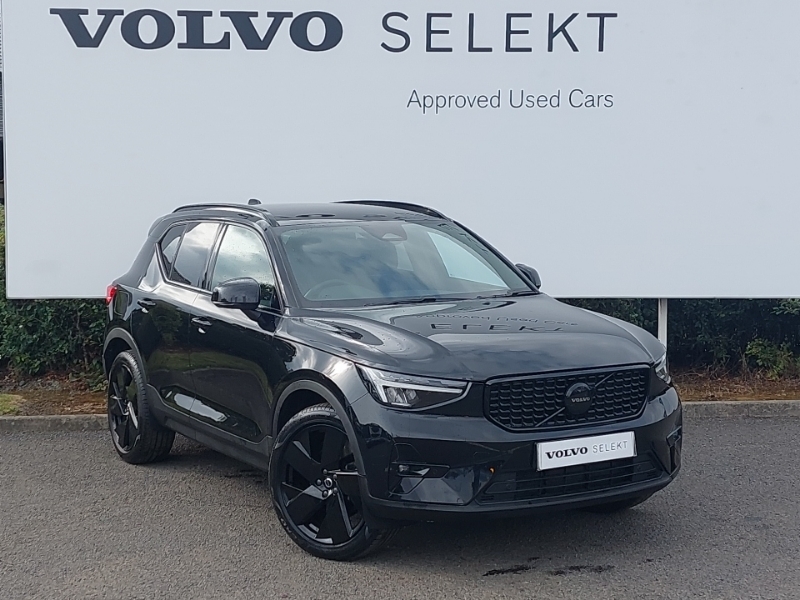 Volvo XC40 2.0 B3p Plus Black Edition Black