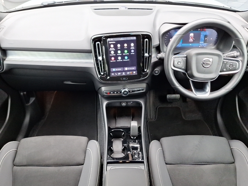 Volvo XC40 2.0 B4p Plus Dark CK25TEV Grey #3