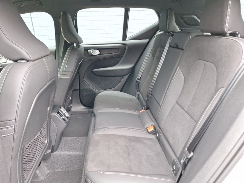 Volvo XC40 2.0 B4p Plus Dark CK25TEV Grey #6