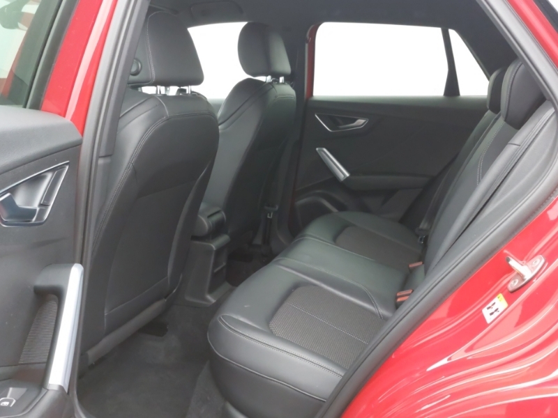 Audi Q2 30 Tfsi Black Edition SB21VYZ Red #6