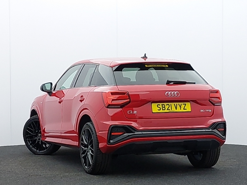 Audi Q2 30 Tfsi Black Edition SB21VYZ Red #2
