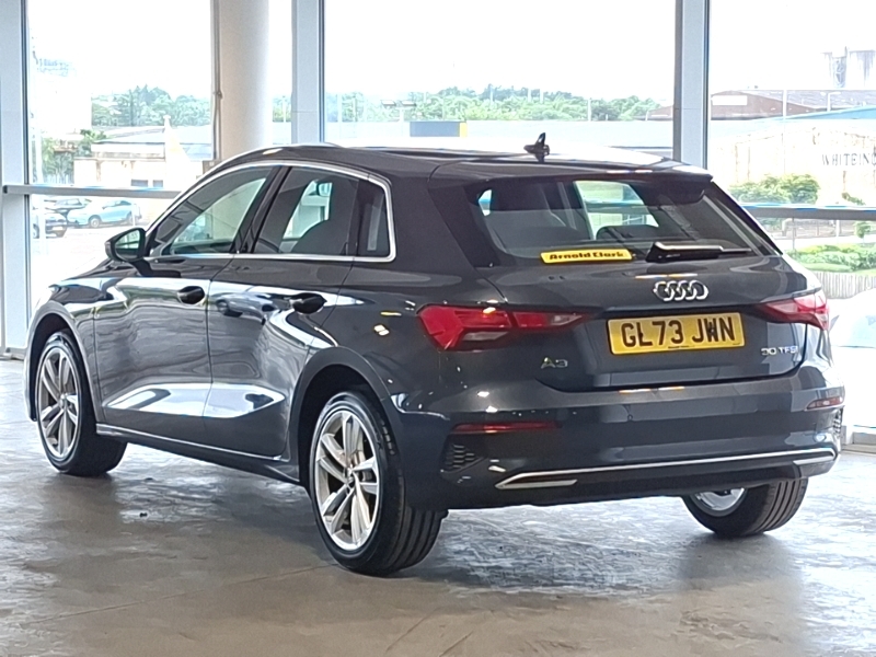 Audi A3 1L Technik White #2