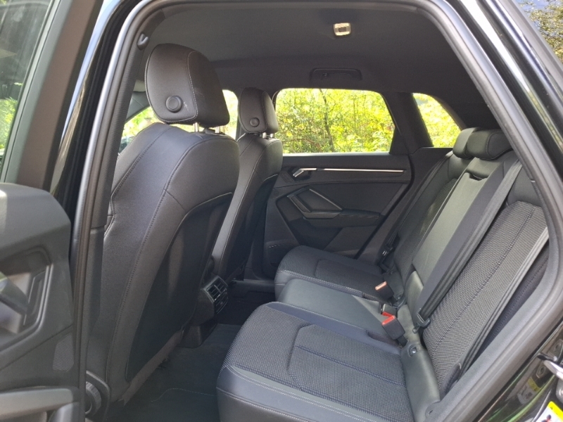 Audi Q3 45 Tfsi E S Line S Tronic Comfortsound Pack Black #6