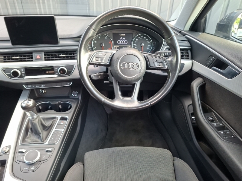 Audi A4 2016 66 2.0 Black #8