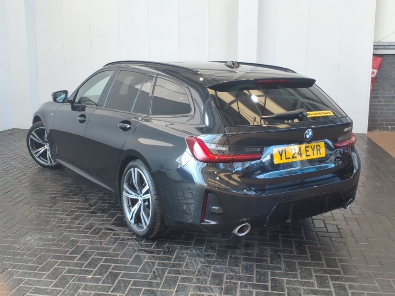 BMW 3 Series 320I M Sport Step YL24EYR Black #2