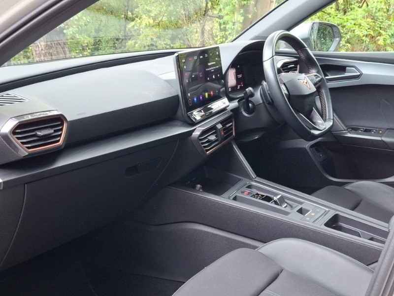 Cupra Leon 1.4 Ehybrid Vz2 Dsg White #5