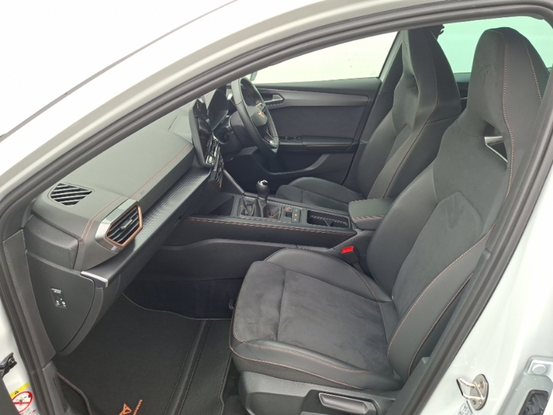Cupra Leon 1.5 Tsi 150 V2 White #5