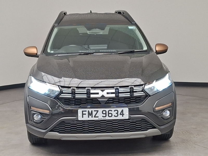 Dacia Jogger Expression Brown #14