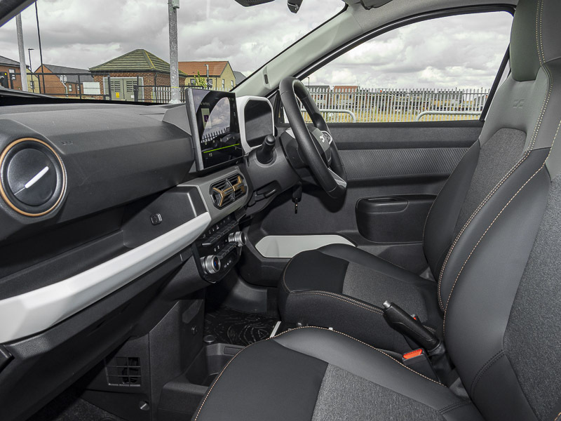 Dacia Spring 24Kwh Extreme 100 75Kw White #5