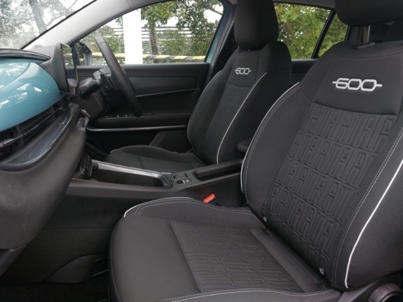 Fiat 600 1.2 Hybrid 48V Edct-6 Blue #5
